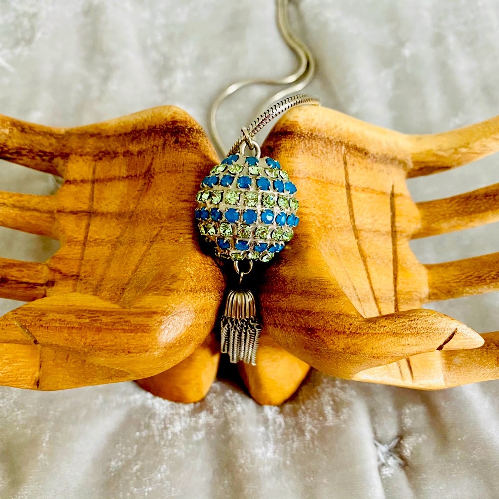 ✨Frangos/Swarovski crystal adorned long necklace✨